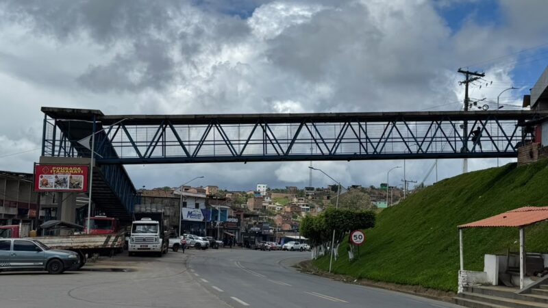 Prefeitura de Ibirapitanga e Governo Lula avançam em parceria e passarela de Itamarati é recuperada