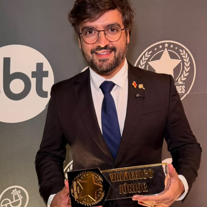 Valderico Junior recebe Prêmio Personalidades da TV Aratu por trabalho à frente de Ilhéus