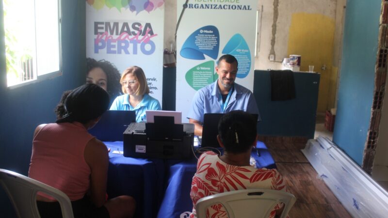 Moradores do Novo Lomanto são atendidos pelo Programa EMASA Mais Perto